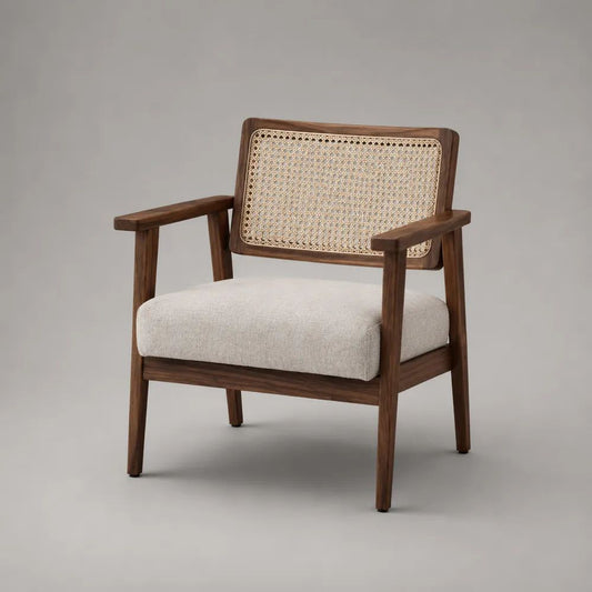 Poltrona con braccioli in legno massello, schienale in rattan e seduta imbottita beige e marrone noce, 69 x 75 x 80 cm